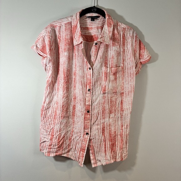 Rock & Republic Shirt‎ Womens Short Sleeves Red White Stripes Button Up Medium - Picture 2 of 5